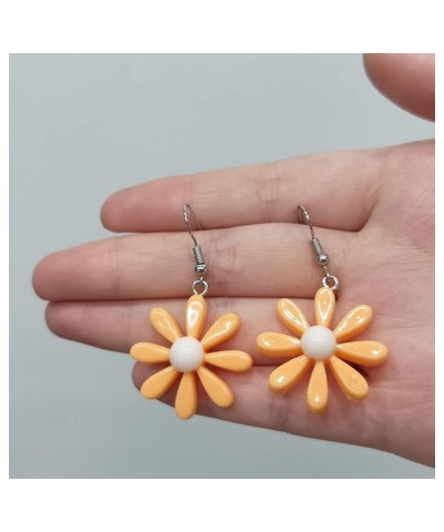 70s Daisy Earrings For Women Bohemian Style Daisy Pendant Earrings Acrylic Daisy Tassel Earrings Summer Travel Jewelry Gift S...